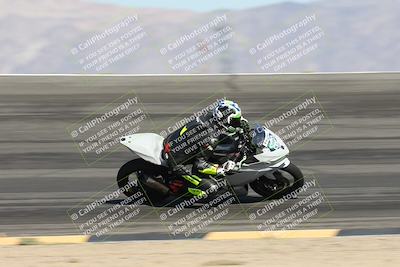 media/May-10-2025-Race Pace (Sat) [[db32fef2da]]/Vested/3-Bowl Set 1 (9am)/